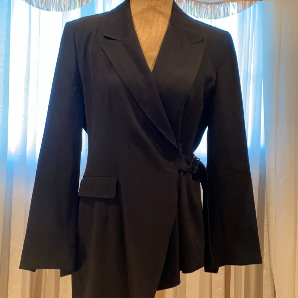 Ivan Grundahl fabulous unique blazer, size M